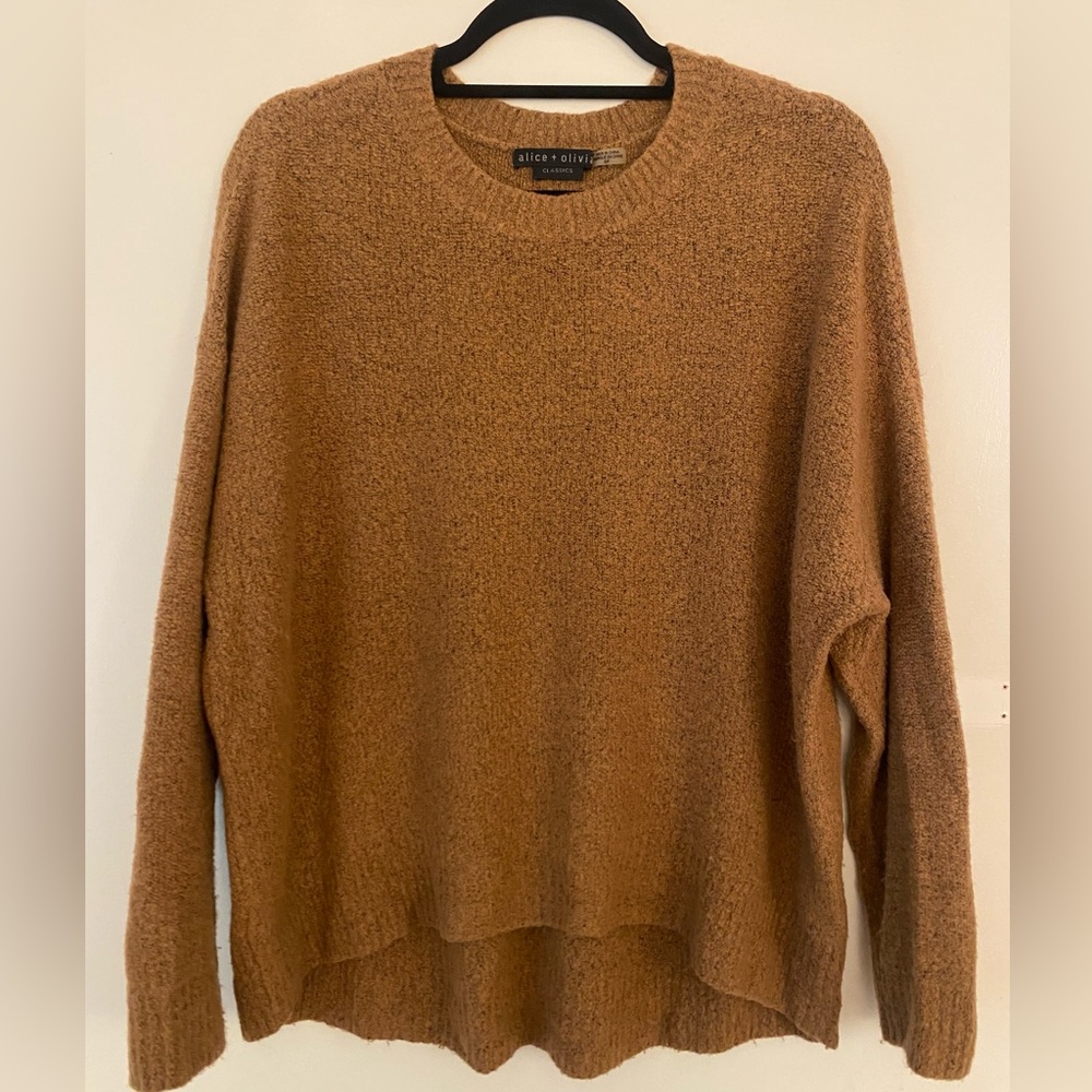 Alice + Olivia Women's Camel Crew Neck Sweater